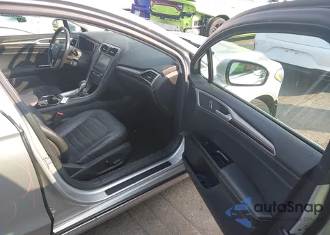 2014 Ford Fusion Se z USA, uszkodzony, nr VIN 1FA6P0HD4E5403301